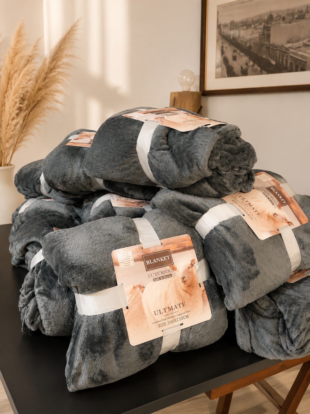 052d2e08-5bd5-414c-8f4d-c25d969b1f36 Manta polar grande 200 x 230 GRIS OSCURO - Imagen 1