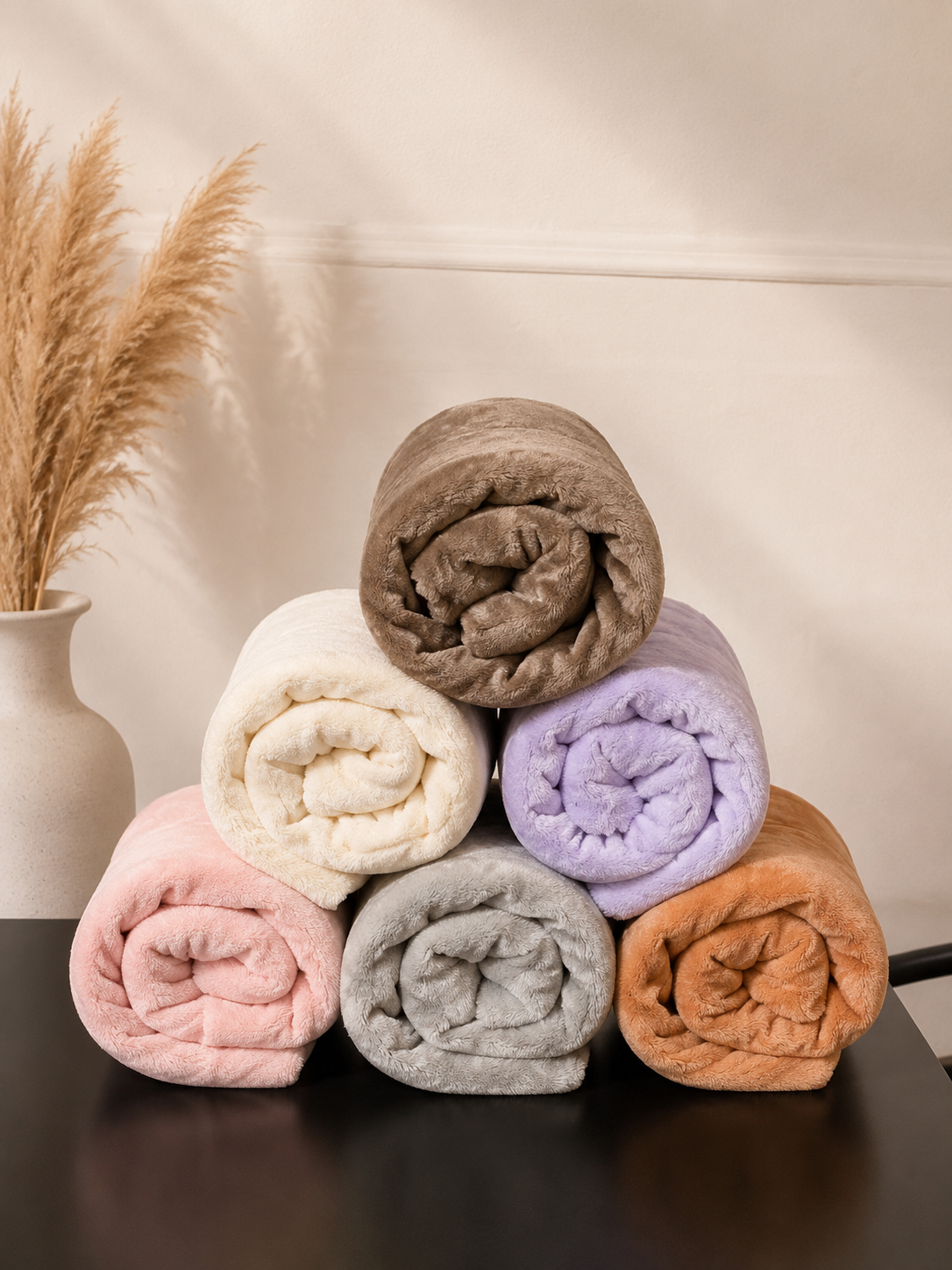 7da63dea-3cbf-4229-b839-50b1eb54a82a Manta lisa polar peluche de 150x100 - Imagen 1