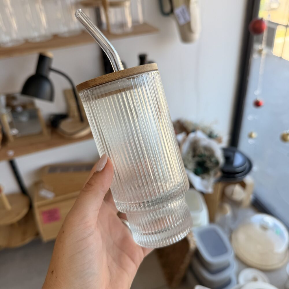 Vaso Cirus con tapa de bambú y sorbito