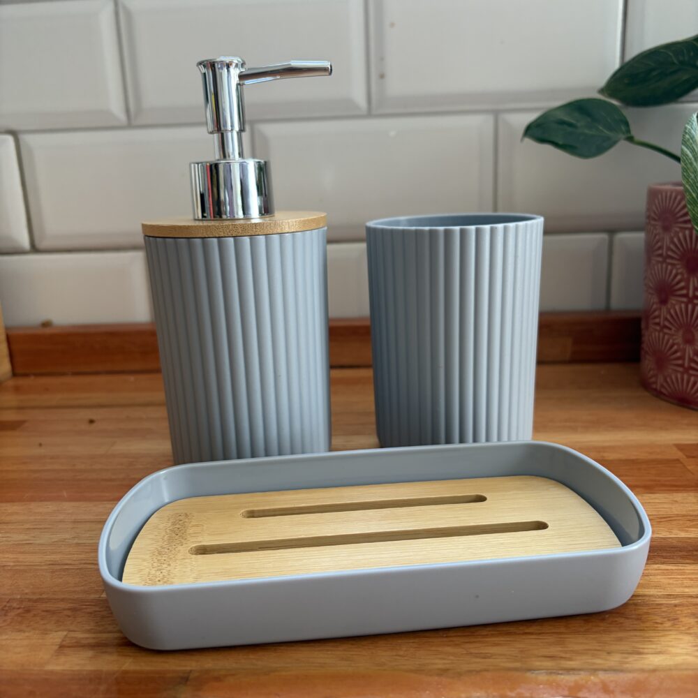 Set de accesorios 3 piezas para baño GRIS