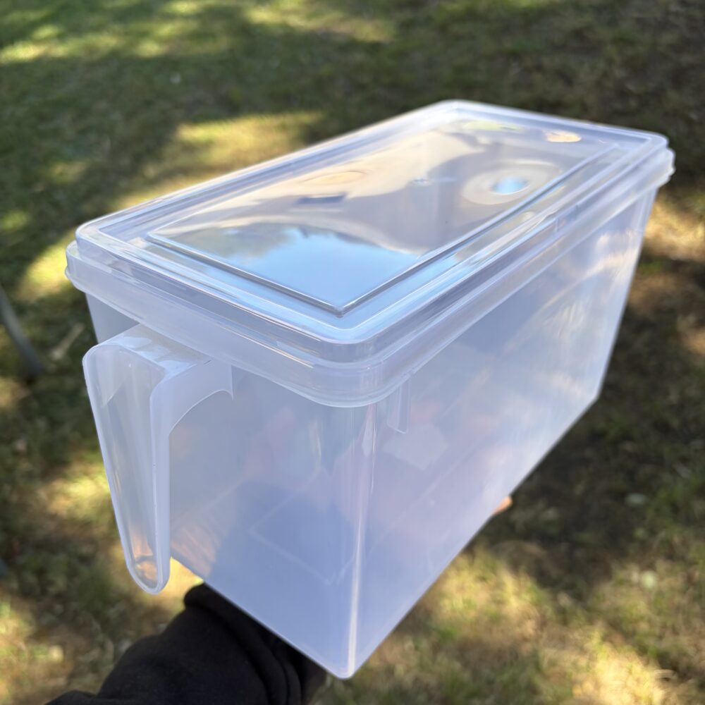 Organizador plástico con tapa