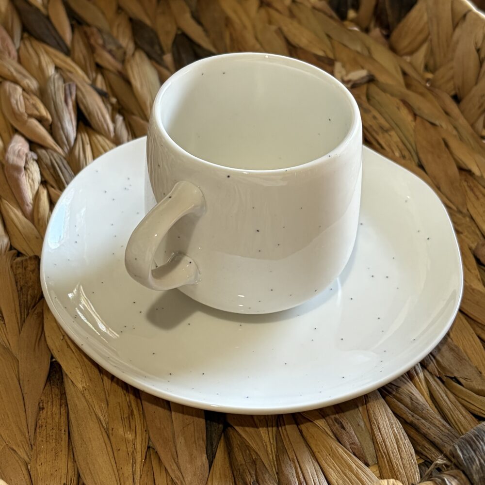 Set x 2 de taza y plato irregular - 4 Piezas